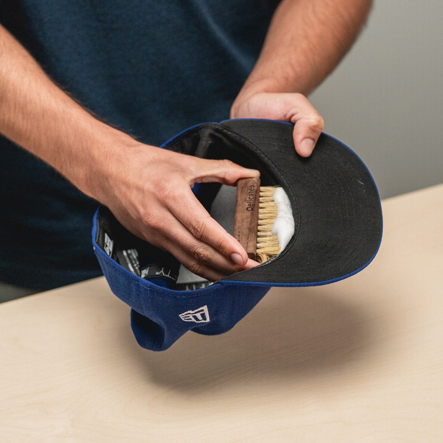 SCRUBBING INSIDE OF NEW ERA DODGERS HAT WITH JASON MARKK HAT CARE KIT